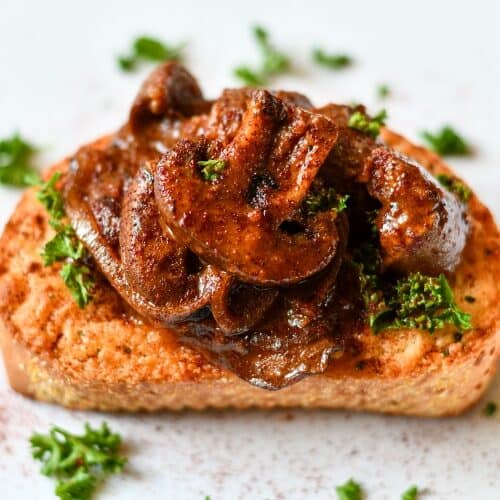 Deviled Kidney Recipe using deer kidney and mushrooms over Texas Toast.