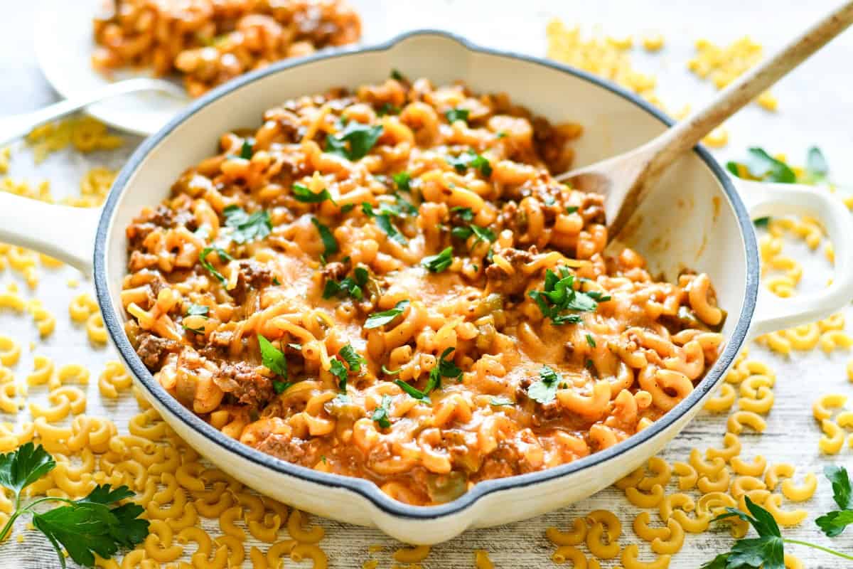 Sloppy Joe Mac and Cheese (Sloppy Joe Pasta)