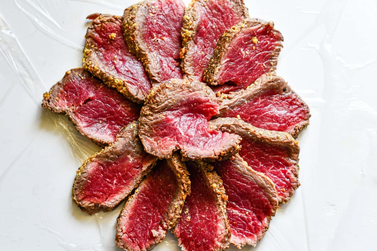 Raw meat dish using venison backstrap