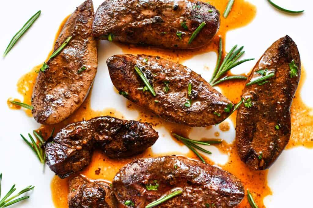 Pan Seared Deer Kidneys with Apple Cider Sauce