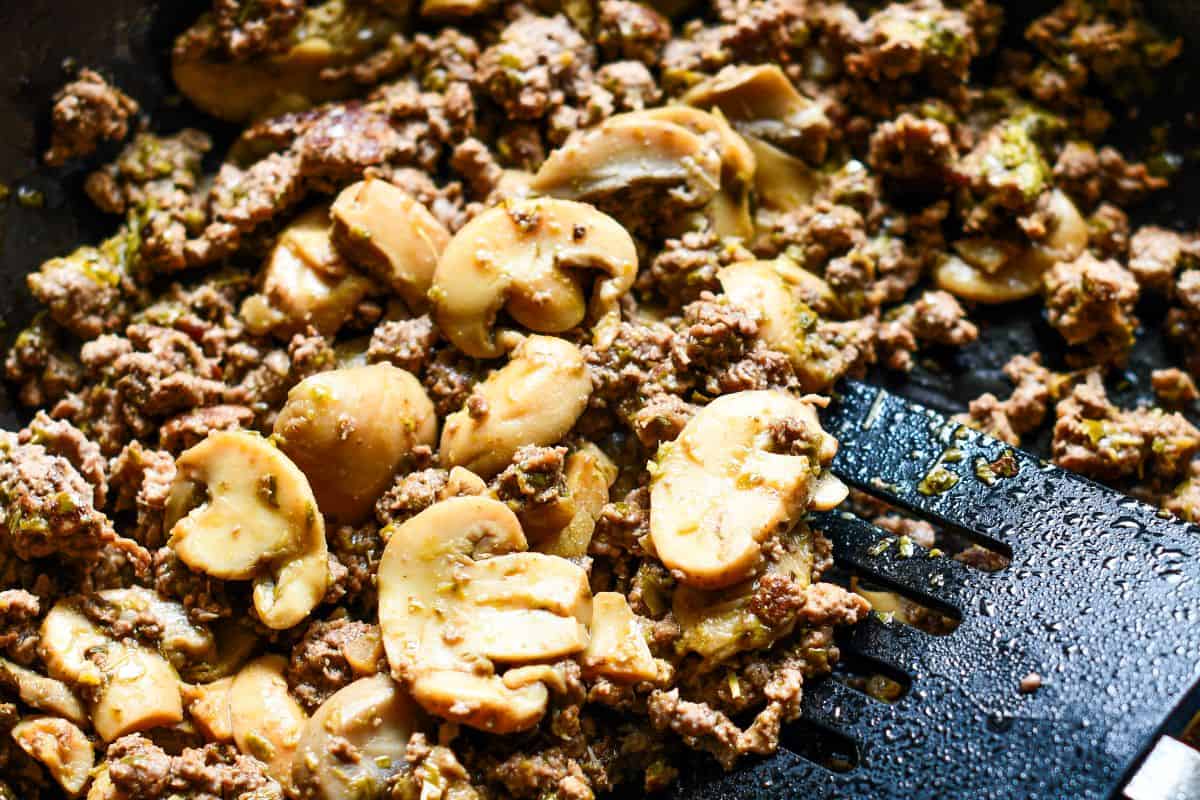 Ground Venison with Mushrooms and Basil Pesto