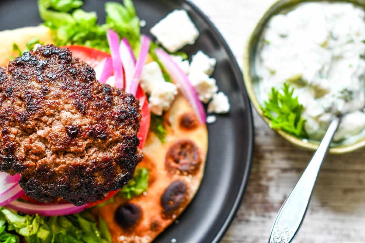 Naan Burger with Cucumber Raita